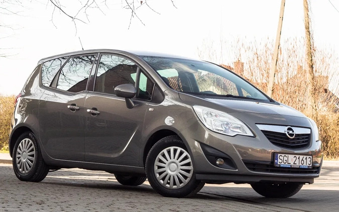 Opel Meriva cena 21900 przebieg: 169883, rok produkcji 2010 z Knurów małe 742